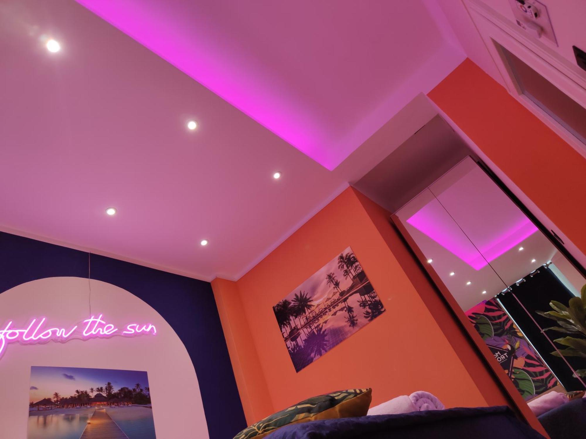 Suite Maison Tropical - Luxury Apartment In Bari Exterior foto